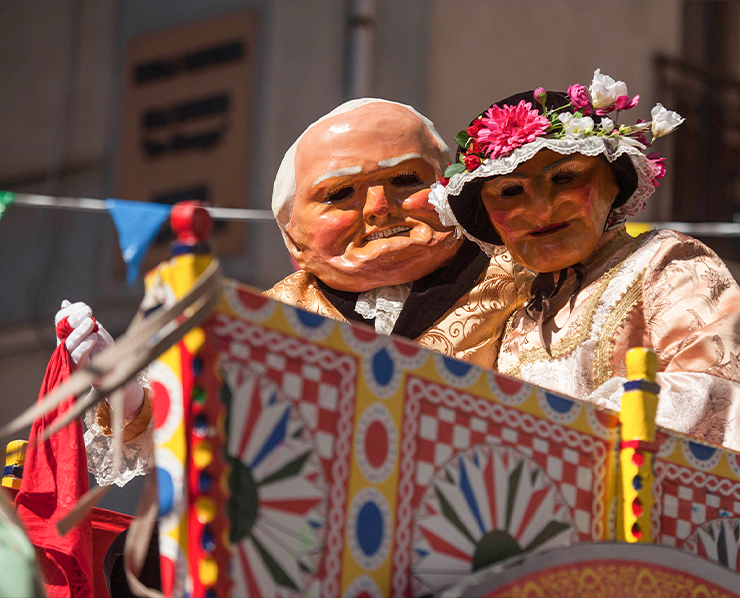 Il carro di U Nannu e a Nanna al Carnevale di Termini Imerese